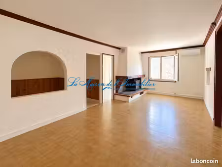 appartement 3 pièces 74 m²