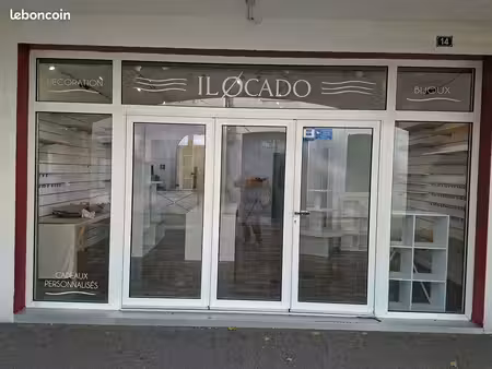 local commercial 900/mois