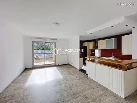 appartement 3 pièces 69 m²