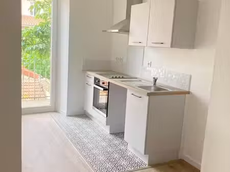 t3 lumineux refait à neuf 2021 – 73 m² avec balcon – romans-sur-isère (rue jacquemart)