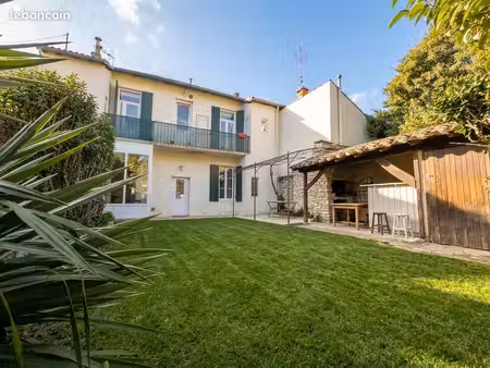 immeuble mono propriété - route d'uzès - 2 appartements t3