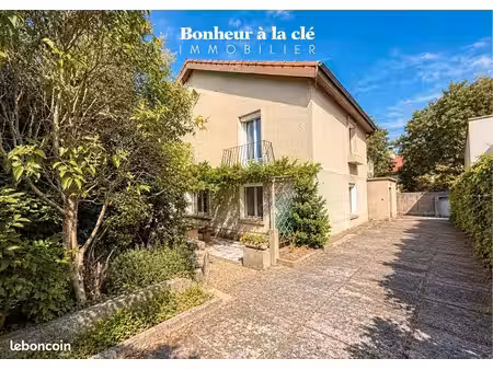 maison 6 pièces 114 m²
