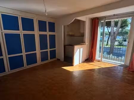 studio 22m2 avec parking