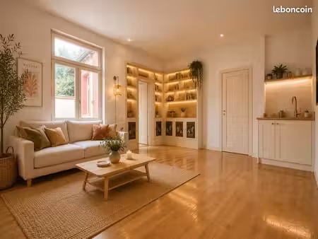 magnifique t2 avec terrasse 37 36m2 travaux à prévoir