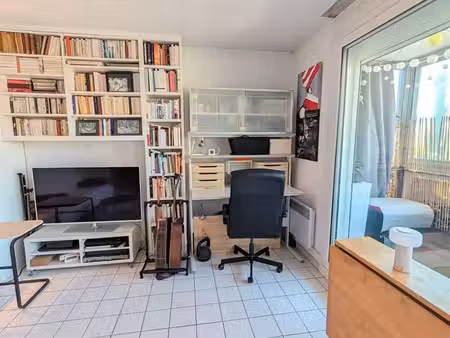 appartement t2 avec loggia de 11 m² et parking - montpellier ouest
