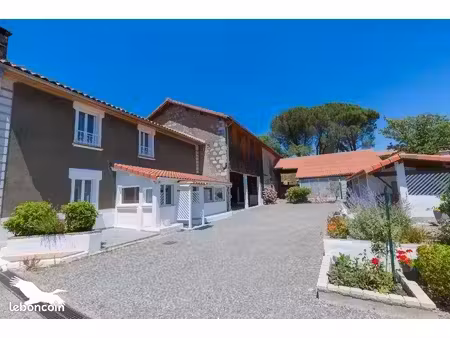 ferme 7 pièces 155 m²