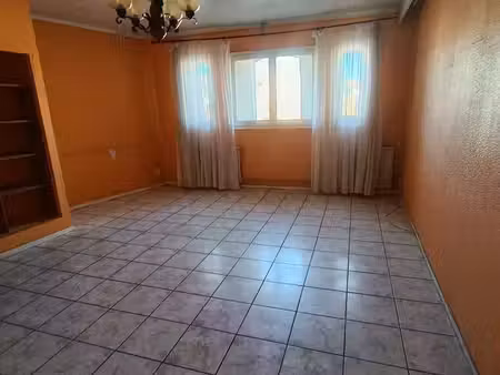appartement 3 pièces 90 m²