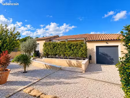 connaux – maison de plain-pied 115 m²  3 chambres  jardin paysager