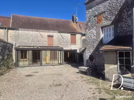maison 3 pièces 92 m²