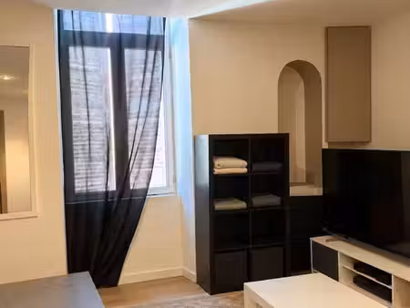 appartement meublé 40 m² – centre-ville – 600 /mois