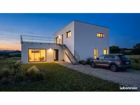maison 5 pièces 143 m²