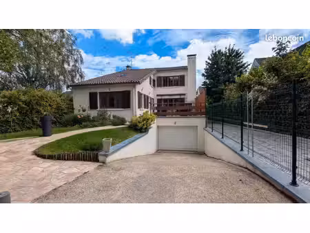 maison - 7 pièces - 158 m2