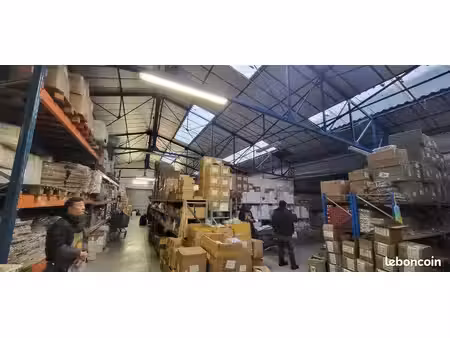 prox aeroport cdg - surfaces d'entrepôts de 1000 m2 a 4000 m2