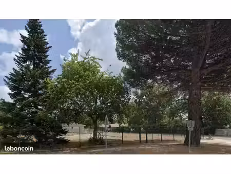 terrain à bâtir de 530 m² à saint-jean-d'illac (33)