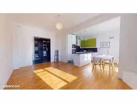 appartement 4 pièces 84 m²
