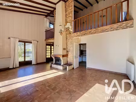 villa 4 pièces 116 m²