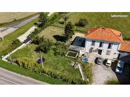 grande maison 5 chambres + hangar