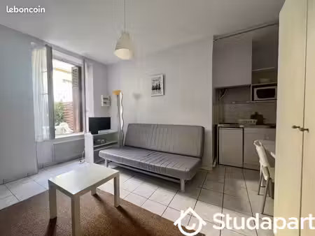 appartement 1 pièce 18 m²