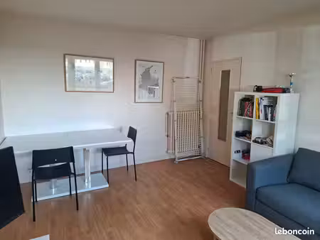 appartement t2 - 50 m² - île de nantes - beaulieu avec cave et parking