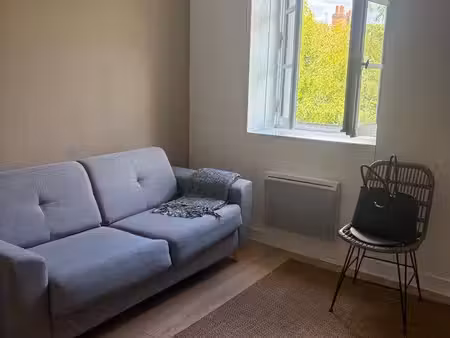 orléans centre-ville – appartement 2 pièces de charme – 30 m² – bien rare et d’exception