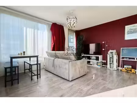 à vendre - t4  4 pièces situé à lille (59000)