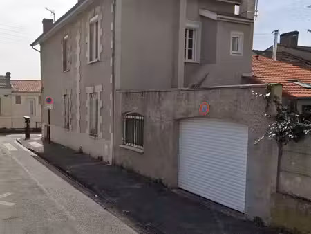 maison de ville 6 pièces 122 m²