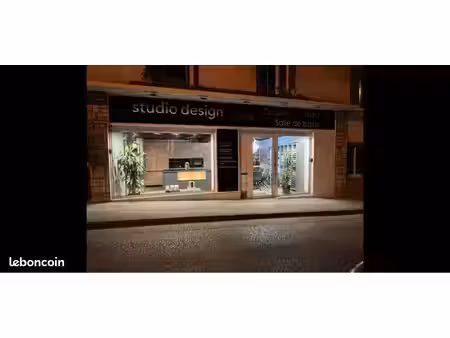 local commercial