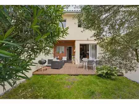 échoppe rénovée de 110 m² avec jardin et terrasse sans vis-à-vis