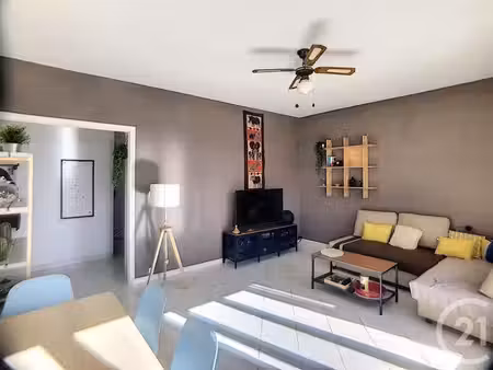 appartement t2 à louer - 2 pièces - 51 11 m2 - tours - 37 - centre