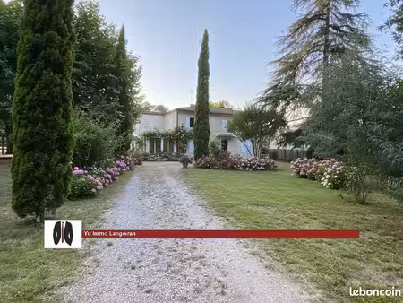 propriété 3350 m² saint-caprais-de-bordeaux