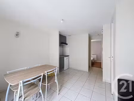 appartement à louer - 2 pièces - 25 m2 - cholet - 49 - pays-de-loire