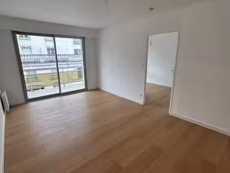 appartement 2 pièces avec balcon