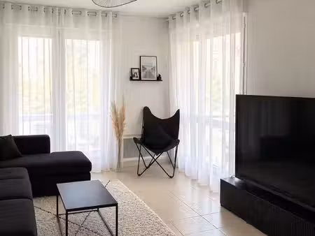 location d'appartement t3 meublé 61m2 - amiens