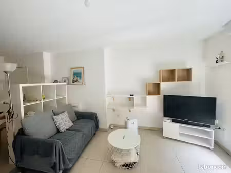 appartement meublé t2  43m²  à blagnac près de toulouse