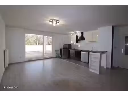 appartement 3 pièces 63 m²