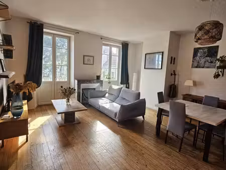 appartement 75m2 - hyper centre - jardin + balcon + parking