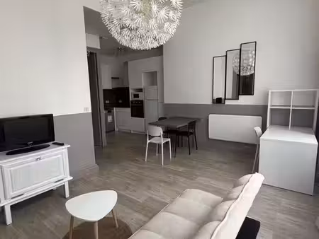 t2 lumineux hypercentre agen