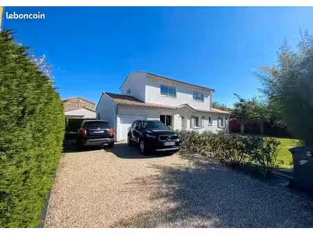 à vendre – maison familiale rénovée de 170 m² – gradignan  quartier beausoleil