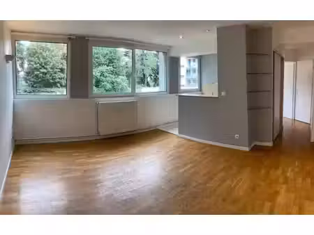 location appartement 3 pièces 57 m² à grenoble (38000)  787 €