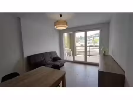 location meublée appartement 2 pièces 44.32 m² à manosque (04100)  750 €