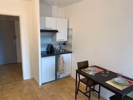 location meublée appartement 1 pièce 35 m² à toulouse (31000)  700 €