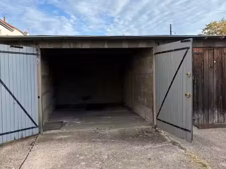 parking/box 15 m² metz
