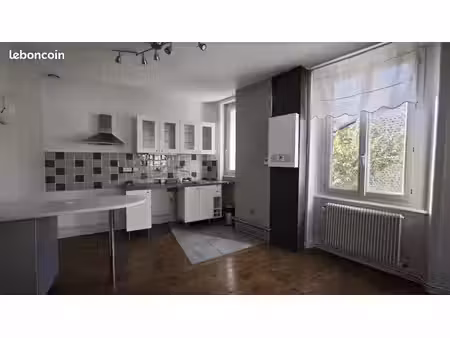 appartement 3 pièces 58 m²