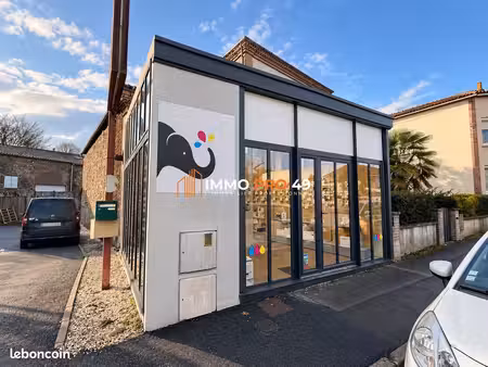 local commercial 52 m² cholet