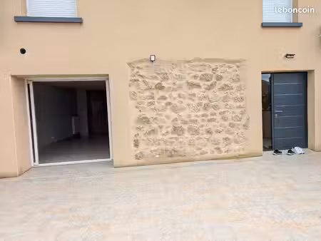 agréable maison de ville à monistrol sur loire