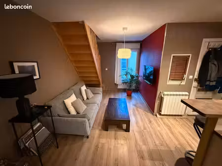 reims - location appartement meublé · 47 m² · t2bis