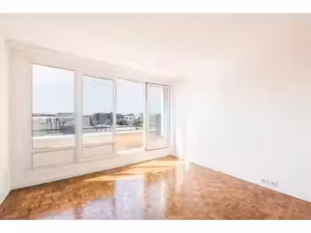 location appartement 1 pièce 28 m² à montreuil (93100)  812 €