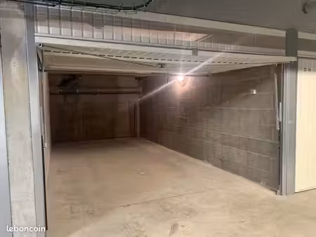 location box garage avenue besnardiere
