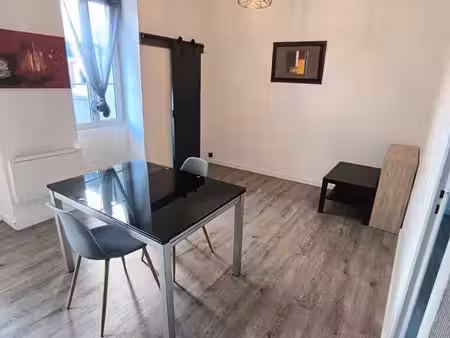 appartement t2 meublé 37 m² avec terrasse et dépendance – batz-sur-mer – 765 cc