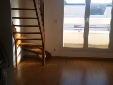 à louer – duplex 34 m² avec balcon et parking – la chapelle-sur-erdre